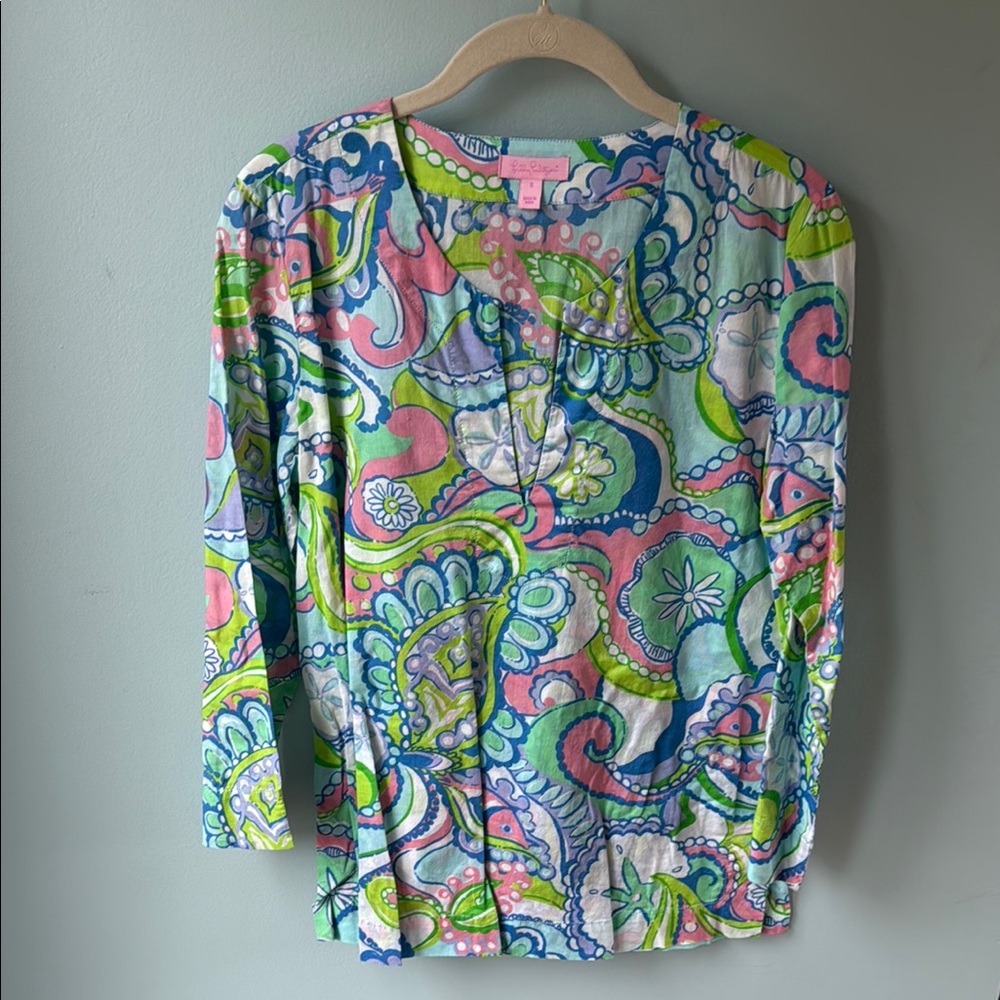 Lilly Pulitzer Green and Blue Graphic 3/4 Sleeve Blouse